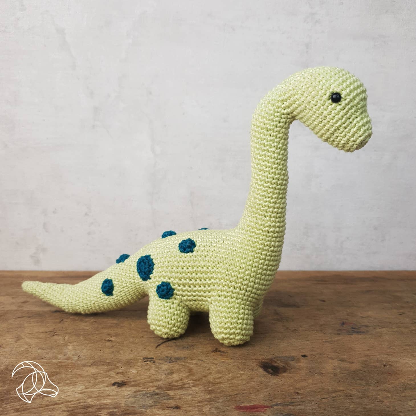 Hardicraft DIY Crochet Kit - Brontosaurus